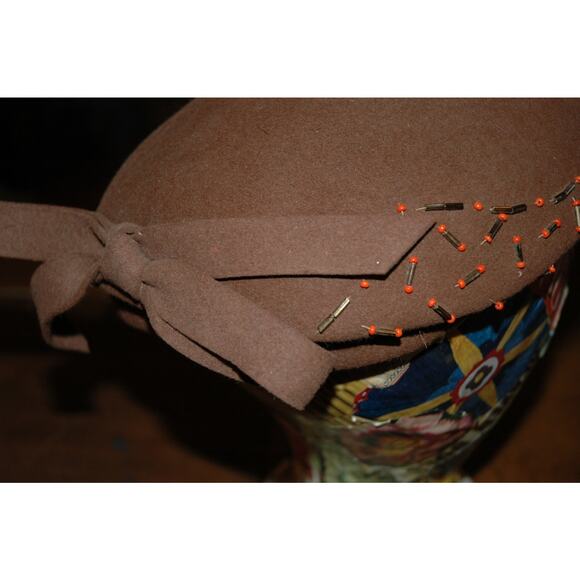 Vintage 1950's Ferncraft large felt wool Brown Coral beads hat caputlet - Picture 4 of 13